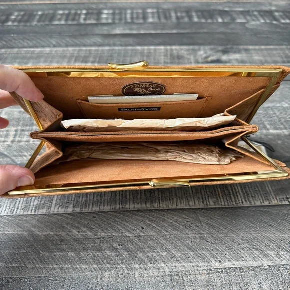 NWT Vintage Corbeau Curio Ostrich Kisslock Clutch - Picture 7 of 11